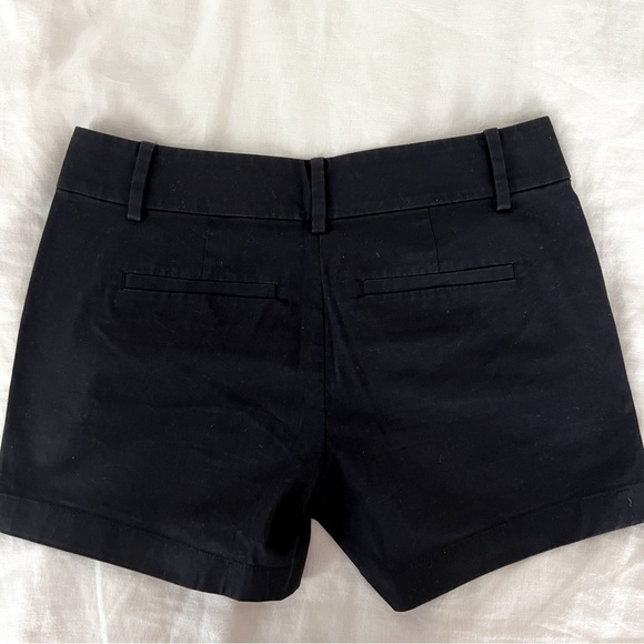 Ann Taylor Black City Short - Picture 2 of 4